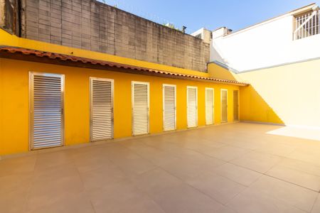 Apartamento à venda com 118m², 3 quartos e 2 vagas Apartamento à venda com 118m², 3 quartos e 2 vagasDeposito