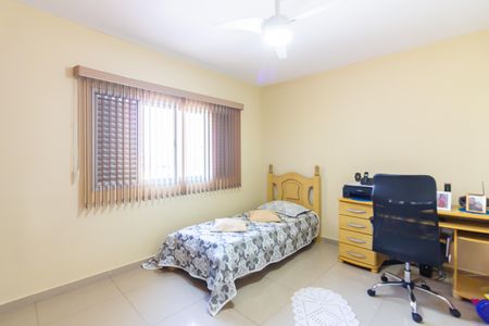 Apartamento à venda com 118m², 3 quartos e 2 vagas Apartamento à venda com 118m², 3 quartos e 2 vagasQuarto 1