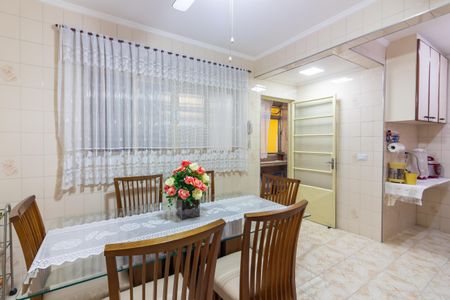 Apartamento à venda com 118m², 3 quartos e 2 vagas Apartamento à venda com 118m², 3 quartos e 2 vagasCozinha