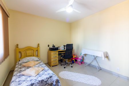 Apartamento à venda com 118m², 3 quartos e 2 vagas Apartamento à venda com 118m², 3 quartos e 2 vagasQuarto 1