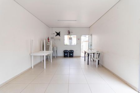 Apartamento à venda com 52m², 2 quartos e 1 vaga Apartamento à venda com 52m², 2 quartos e 1 vagaÁrea comum - Salão de festas