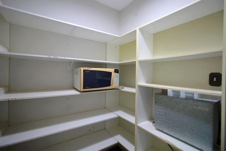 Casa à venda com 4500m², 5 quartos e 4 vagasDespensa