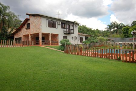 Casa à venda com 4500m², 5 quartos e 4 vagasQuintal