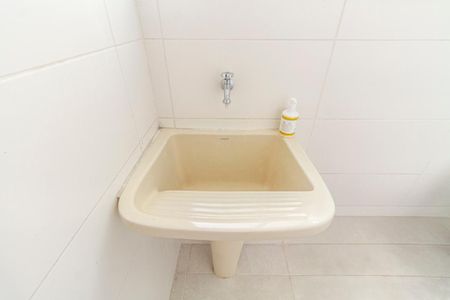 Apartamento à venda com 92m², 3 quartos e 1 vagaÁrea de Serviço