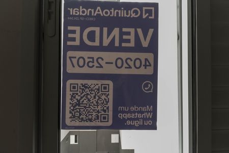 Apartamento à venda com 35m², 2 quartos e sem vaga Apartamento à venda com 35m², 2 quartos e sem vagaJanela + Placa