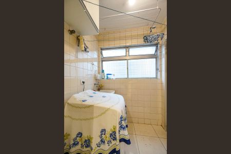 Apartamento à venda com 75m², 3 quartos e 1 vaga Apartamento à venda com 75m², 3 quartos e 1 vagaÁrea de serviço