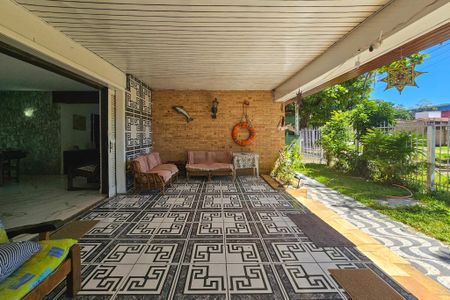 Casa para alugar com 500m², 4 quartos e 5 vagasVaranda