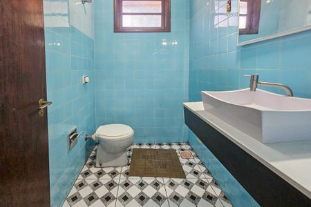 Casa para alugar com 500m², 4 quartos e 5 vagasBanheiro 3