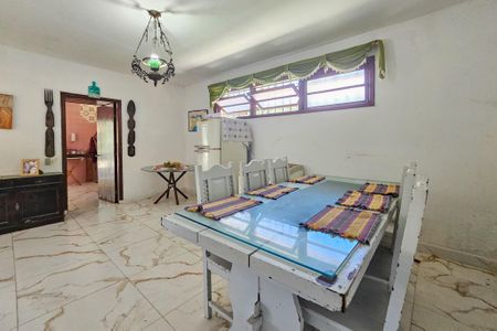 Casa para alugar com 500m², 4 quartos e 5 vagasCozinha