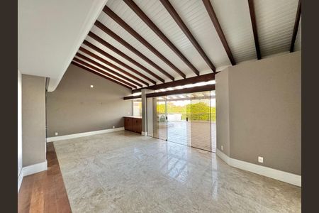 Apartamento para alugar com 270m², 3 quartos e 3 vagasSala