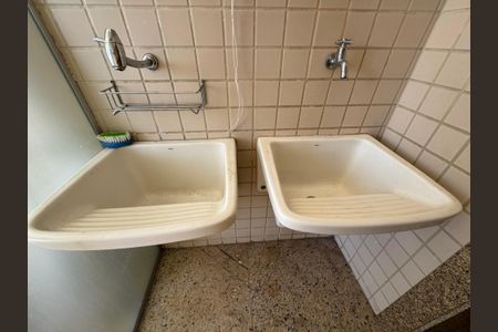 Apartamento para alugar com 270m², 3 quartos e 3 vagasÁrea de Serviço