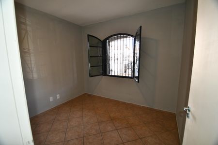 Casa à venda com 164m², 3 quartos e 2 vagasQuarto 1