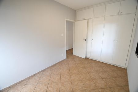 Casa à venda com 164m², 3 quartos e 2 vagasSuíte