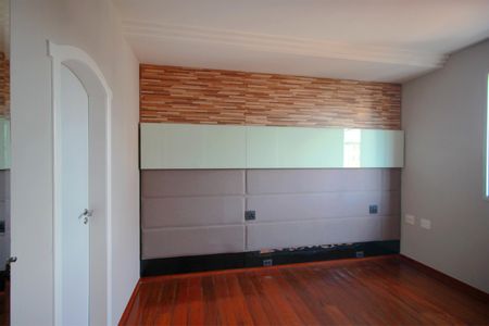 Apartamento à venda com 125m², 3 quartos e 3 vagasSuite