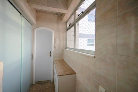 Apartamento à venda com 125m², 3 quartos e 3 vagasÁrea de Serviço