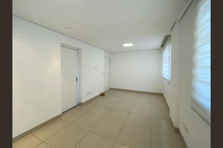 Sala de apartamento para alugar com 3 quartos, 106m² em Sion, Belo Horizonte