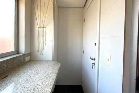 Apartamento para alugar com 106m², 3 quartos e 2 vagasÁrea de Serviço