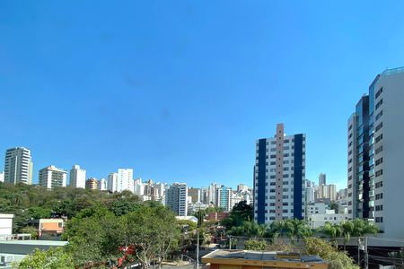 Apartamento para alugar com 106m², 3 quartos e 2 vagasVista do Quarto 2