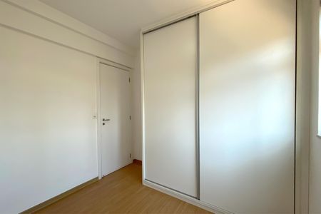 Apartamento para alugar com 106m², 3 quartos e 2 vagasQuarto 2
