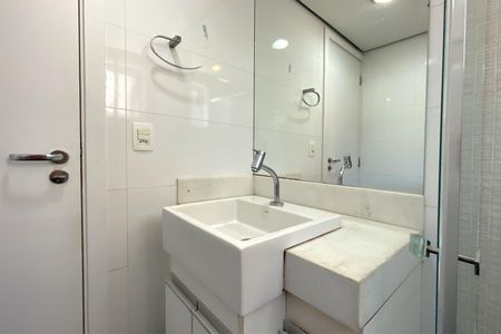 Apartamento para alugar com 106m², 3 quartos e 2 vagasBanheiro da Suíte