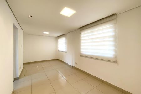 Sala de apartamento para alugar com 3 quartos, 106m² em Sion, Belo Horizonte