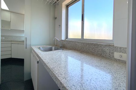 Apartamento para alugar com 106m², 3 quartos e 2 vagasÁrea de Serviço