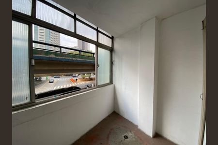 Apartamento para alugar com 125m², 3 quartos e sem vaga Apartamento para alugar com 125m², 3 quartos e sem vagaVaranda