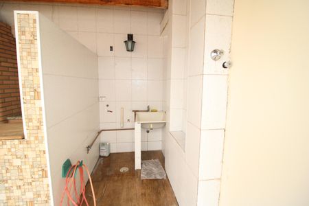 Casa à venda com 146m², 3 quartos e 2 vagasÁrea de Serviço