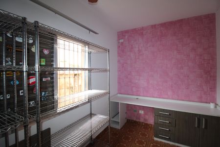 Casa à venda com 146m², 3 quartos e 2 vagasQuarto 2