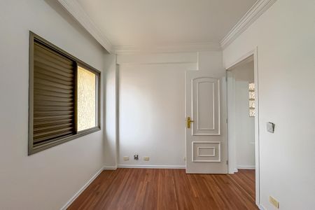 Apartamento à venda com 71m², 3 quartos e 2 vagasQuarto 3