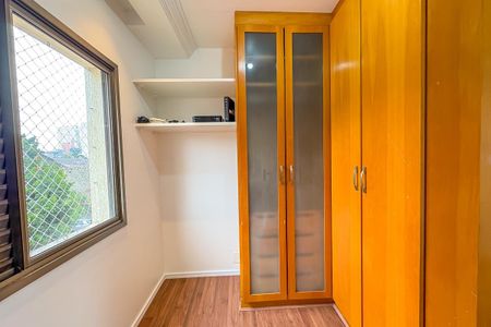 Apartamento à venda com 71m², 3 quartos e 2 vagasQuarto 1