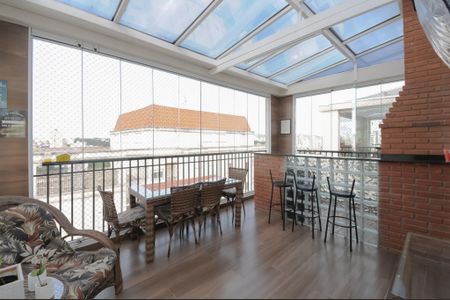 Apartamento à venda com 153m², 4 quartos e 2 vagas Apartamento à venda com 153m², 4 quartos e 2 vagasVaranda da Sala