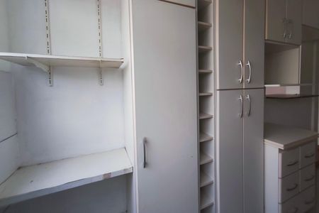 Apartamento à venda com 64m², 2 quartos e 1 vaga Apartamento à venda com 64m², 2 quartos e 1 vagaÁrea de Serviço