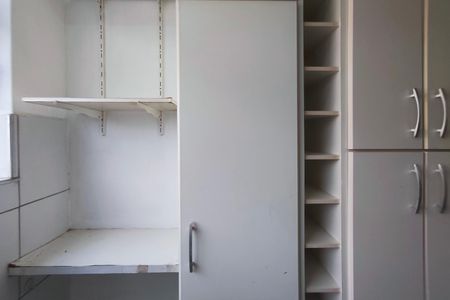 Apartamento à venda com 64m², 2 quartos e 1 vaga Apartamento à venda com 64m², 2 quartos e 1 vagaÁrea de Serviço