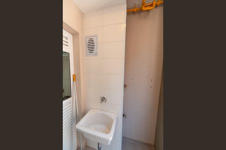 Varanda da Sala de apartamento para alugar com 2 quartos, 52m² em Alphaville Empresarial, Barueri