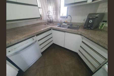 Apartamento à venda com 285m², 4 quartos e 4 vagas Apartamento à venda com 285m², 4 quartos e 4 vagasFoto 01
