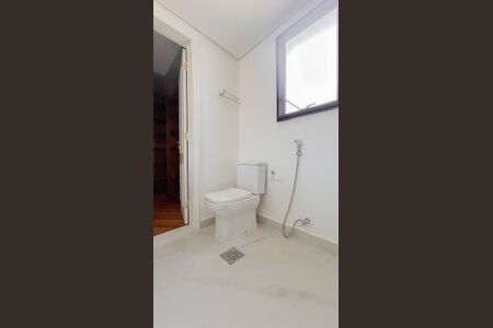 Apartamento à venda com 310m², 4 quartos e 4 vagas Apartamento à venda com 310m², 4 quartos e 4 vagasBanheiro Suíte 3
