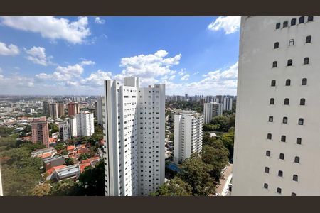 Apartamento à venda com 310m², 4 quartos e 4 vagas Apartamento à venda com 310m², 4 quartos e 4 vagasVista Suíte 3