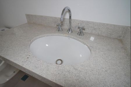 Apartamento à venda com 110m², 3 quartos e 2 vagasBanheiro da Suíte