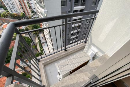 Studio à venda com 21m², 1 quarto e sem vaga Studio à venda com 21m², 1 quarto e sem vagaVaranda