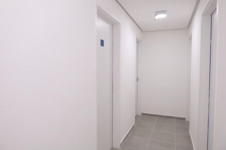 Apartamento à venda com 35m², 2 quartos e sem vagaÁrea comum - Saguão do andar