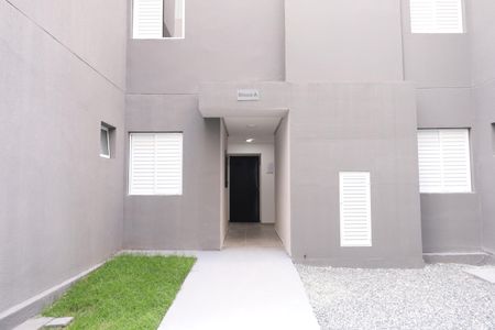 Apartamento à venda com 35m², 2 quartos e sem vagaÁrea comum - Entrada do prédio
