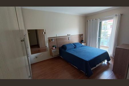 Casa à venda com 302m², 4 quartos e 7 vagas Casa à venda com 302m², 4 quartos e 7 vagasQuarto 1