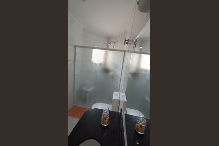 Casa à venda com 302m², 4 quartos e 7 vagas Casa à venda com 302m², 4 quartos e 7 vagasBanheiro 1