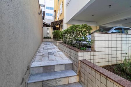 Apartamento à venda com 90m², 2 quartos e 1 vaga Apartamento à venda com 90m², 2 quartos e 1 vagaEntrada