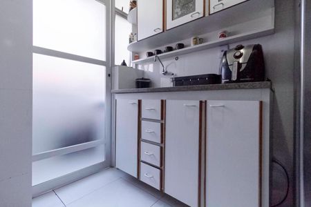 Apartamento à venda com 90m², 2 quartos e 1 vaga Apartamento à venda com 90m², 2 quartos e 1 vagaCozinha