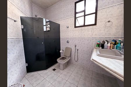 Casa à venda com 541m², 2 quartos e 4 vagasBanheiro