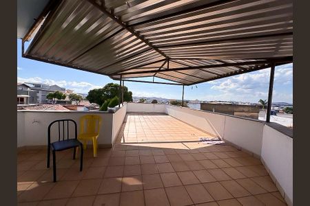 Casa à venda com 541m², 2 quartos e 4 vagasÁrea de Serviço