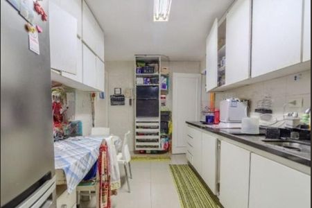 Apartamento à venda com 128m², 4 quartos e 1 vaga Apartamento à venda com 128m², 4 quartos e 1 vagaFoto 08
