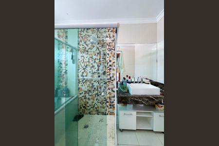 Casa à venda com 296m², 3 quartos e 4 vagas Casa à venda com 296m², 3 quartos e 4 vagasBanheiro - Suíte 1